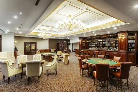宁波金茂嘉悦酒店·嘉宴:创新融合甬帮菜的高端美食体验