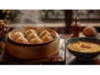浙江十大经典美食，品味江南韵味：西湖醋鱼、小笼包领衔！