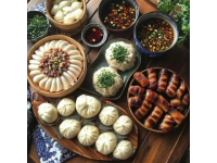 舟山市美食多样，这些菜肴最具代表性