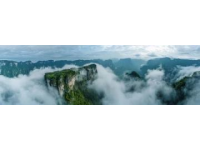 张家界：适合自驾游的人少美景地