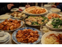 中国有句老话，叫做“民以食为天”！