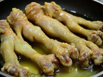 香辣烤猪脚:外酥里嫩的家庭美味秘方
