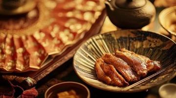 如果你对美食感兴趣,我建议你一定要去一下乐山,赶紧去探索一下乐山的传统美食
