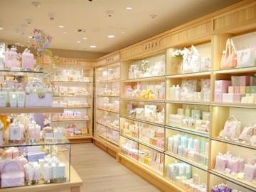 探店|徐州:一口吞下三千年,碳水与鲜辣交织的时空折叠术