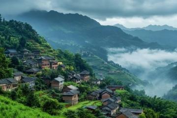 德阳是四川省的一个地级市,拥有丰富的历史文化和自然景观