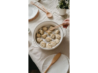 手把手教你做地道东北饭包：简单美味的家常小吃