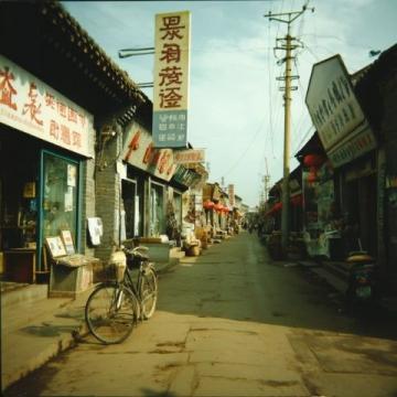 交大夜市冷清破败，昔日盛景不再