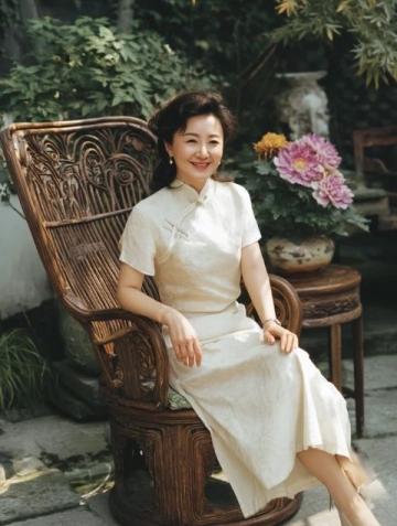 常州田园生活新风尚:李子柒风格博主打造诗意江南家园