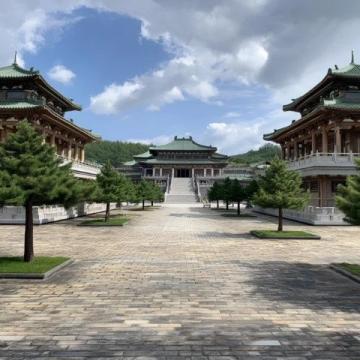 探索湖北宜昌:长江三峡西陵峡口的古韵今风之城