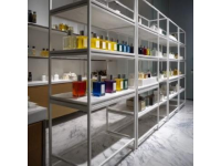 在北展拍完玫瑰花园，听说俄优品是北京最大的俄罗斯商品超市，里面的俄罗斯商品最全