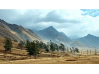 阴天漫步蚕姑坨：踏寻传说之旅，体验别样山色美景