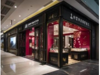 揭秘！苏州十全街小店为何如此火爆？78岁老店主与女儿的美味传承