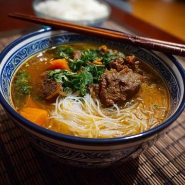 滋补美食 | 汇集精华的牛腩面制作详解及养生功效