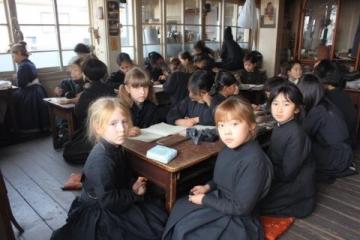健康知识进校园"活动在牧牛岭社区小学举行