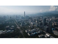 今天到嘉绿办事，路过刚来杭时工作的地方