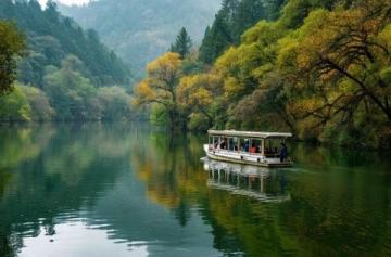 西乡樱桃沟位于陕西省汉中市西乡县，是一个以樱桃种植和生态旅游为特色的景区