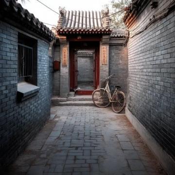 邯郸是中国河北省的一个历史文化名城,以其悠久的历史和丰富的文化遗产而闻名