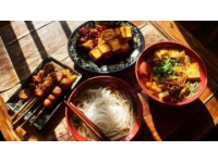 博山豆腐箱：鲁菜经典名品的制作秘籍
