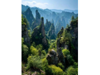 湖北10大必去旅游景点推荐，涵盖景点特色、美食、住宿及交通方案（含地铁/公交）