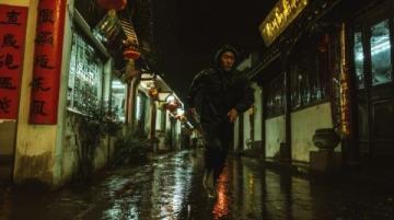 借助村BA东风路跑过各个村口,夜晚830即将在永和西坑争夺决赛权