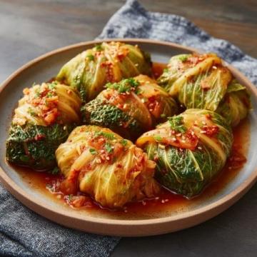 光哥秘制腐竹烧排骨,鲜香焖烧食谱分享,美味不容错过!