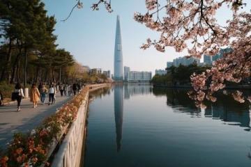 五一假期旅游热度飙升,反映出国内消费市场的强劲复苏和民众出行需求的高涨