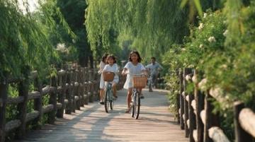 曲靖二日游：探寻自然风光之旅