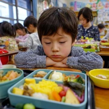学校食堂饭菜质量下滑:是我们的味蕾变了还是食物真的不行了?