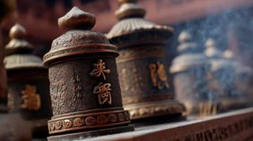 南阳千年古城的独特魅力：从胡辣汤到水席的美味之旅