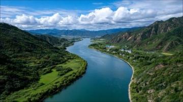 暑期旅游新宠:鼎湖山与七星岩深度解析