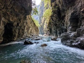 增城密苏里湖畔:瀑布徒步、温泉自助、私人温泉池及荔枝宴等精彩体验等着你!