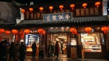 武汉夏日旅行攻略:热干面之旅,独家美食地图等你来领!