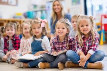 2025年,带薪休假、以工代赈全面铺开!带薪休假+错峰连休,中小学或增春秋假!