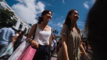 曼谷暹罗商圈6大商场深度逛吃指南:从MBK到Central World的全攻略