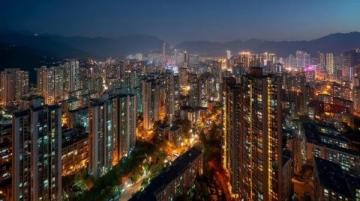 温州位于中国浙江省东南部,以其丰富的海鲜和独特的地方小吃闻名