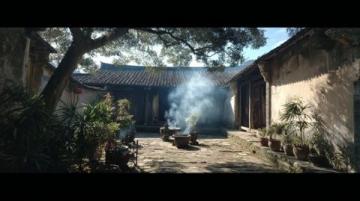 我的家乡在河南新郑,那是一个历史悠久、文化底蕴深厚的地方,但今天