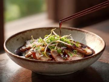 深秋大食堂午餐菜单:炸鸡腿配肉丝面,温暖又美味