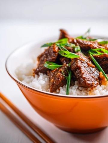饮料变菜谱:可乐鸡翅、啤酒鸡腿、雪碧苦瓜与红酒番茄炖牛腩的做法