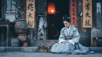 深秋踏青指南:一日徒步探险,竹影水韵古村落美食之旅