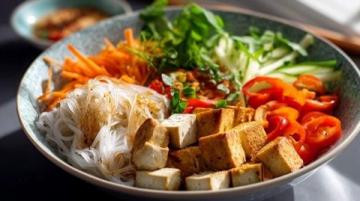 十大螺蛳粉品牌排行榜(正宗好吃螺蛳粉十大排行榜)
