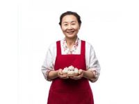 遵义特色美食：灰豆腐的制作与品尝之旅