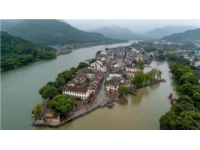 铜仁古城，位于贵州省铜仁市碧江区中山路185号，是铜仁市的一颗璀璨明珠