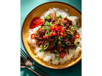 春夏必备！菠萝拌牛肉食谱：酸甜鲜香，简单易做营养满分