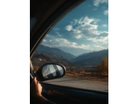 温度刚刚好，一起出游吧,姐妹们驱车来到了纳美山谷