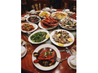 西湖畔黑珍珠西餐体验：青岚餐厅的优雅与美食之旅