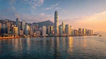 魅力香港之行:维港夜景、山顶鸟瞰与迪士尼梦幻之旅