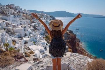 逃离人海！这届年轻人反向旅游杀疯了小城订单暴增200%