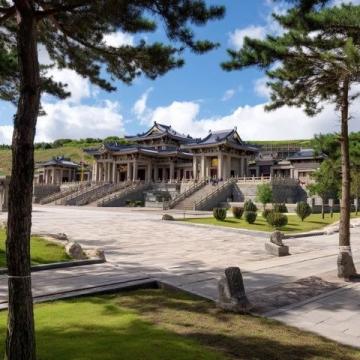 探访大同市古街区仁和居：历史与现代交融的复兴之旅