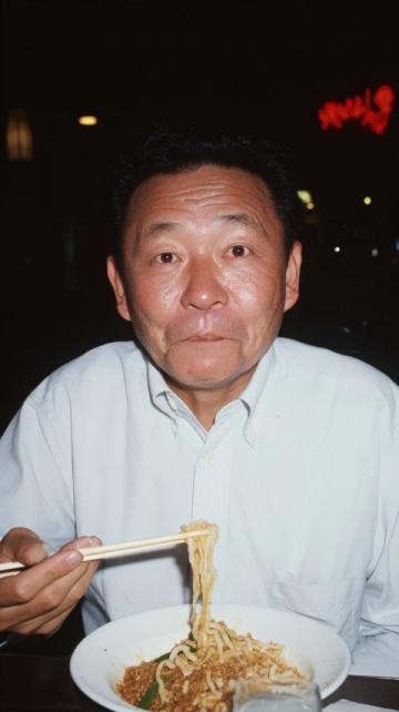 揭秘蟹黄面暴利：亲测3000碗，还原蟹黄酱真实成本