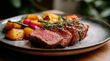 腊牛肉湿点确实好吃很多